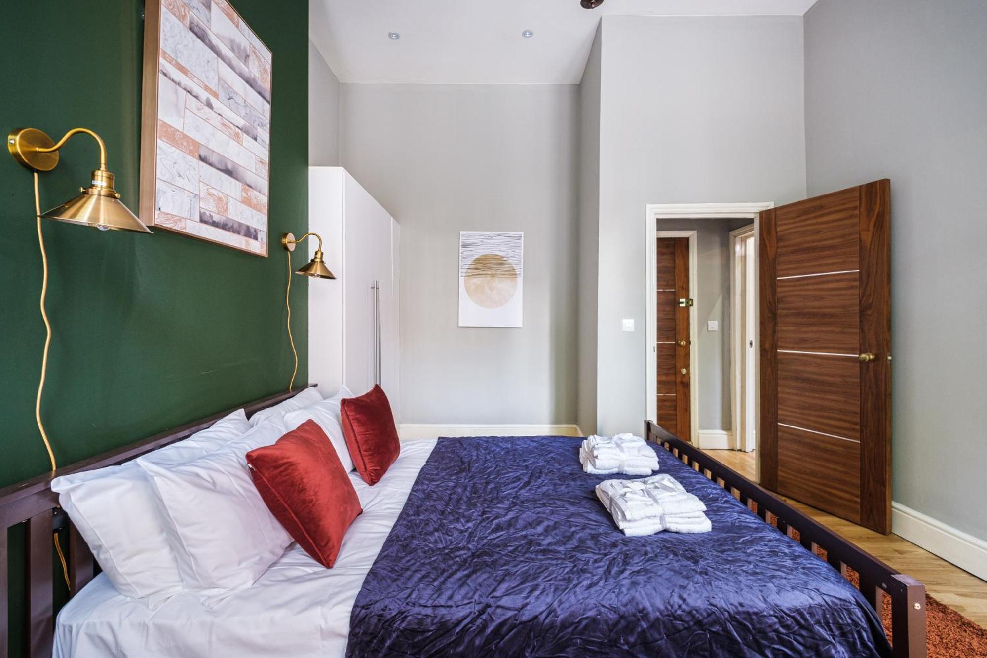 Sunny Corner Apartment In Center Of London Londres Exterior foto